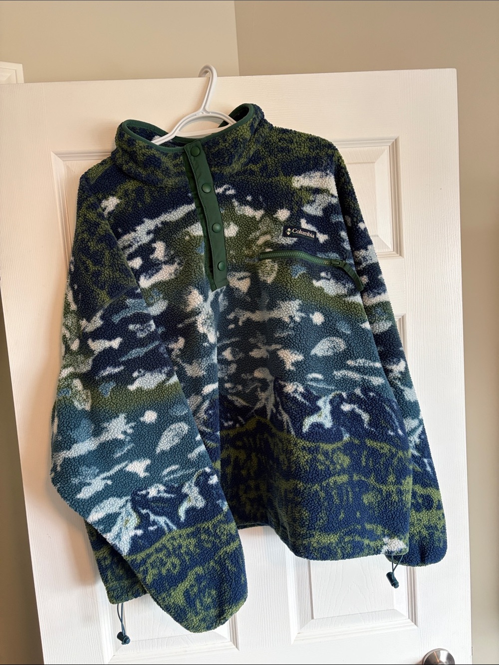 Columbia plus size cropped ' Green & Blue Patterned Fleece Pullover Jacket
